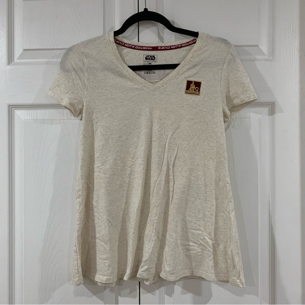 Walt Disney World Star Wars Black Spire Outpost Womens shirt - Picture 2 of 8